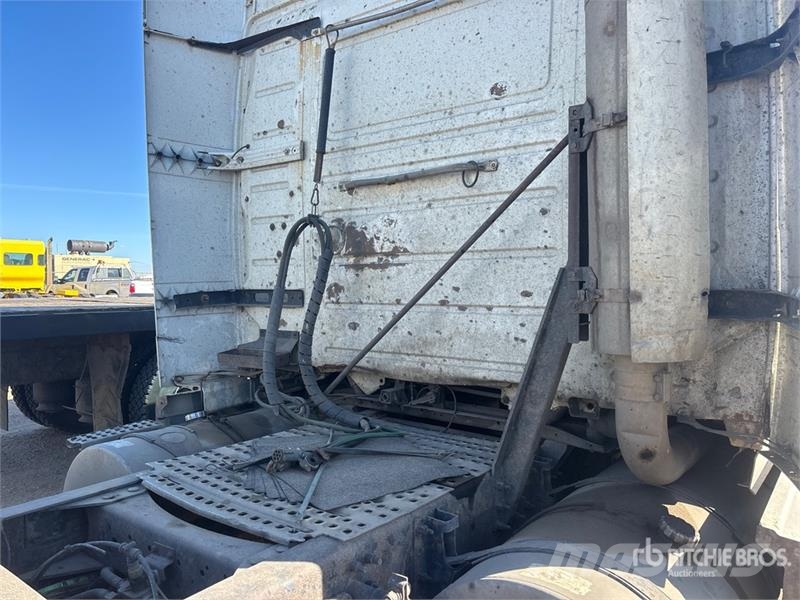 Volvo VNL 牵引车