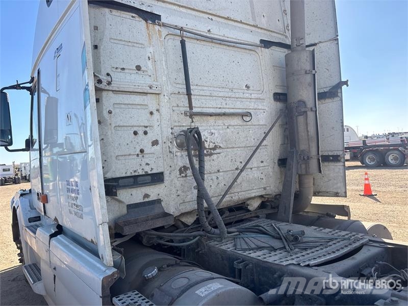 Volvo VNL 牵引车
