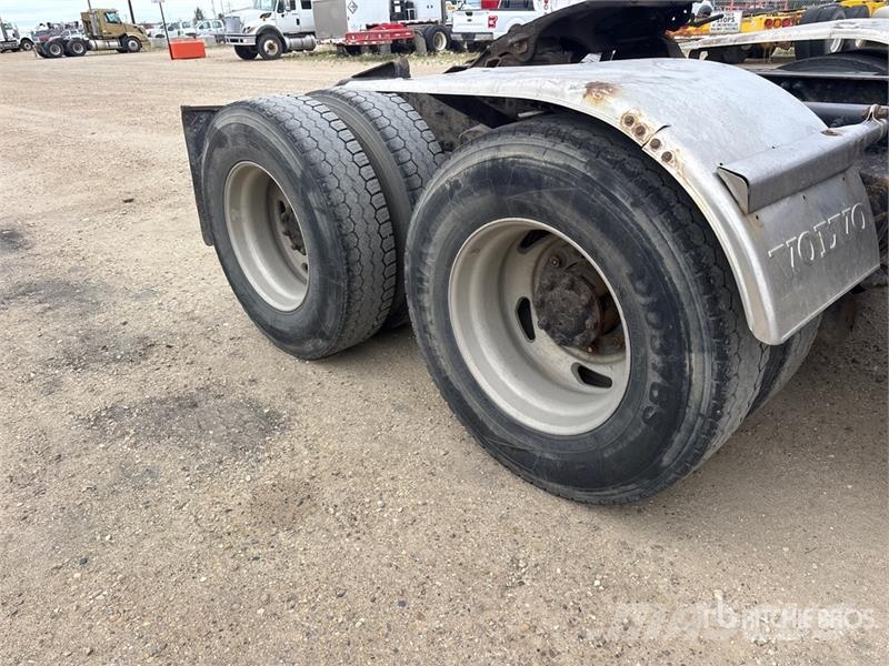 Volvo VNL Trekkvogner
