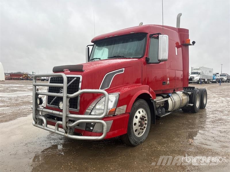 Volvo VNL Sattelzugmaschinen