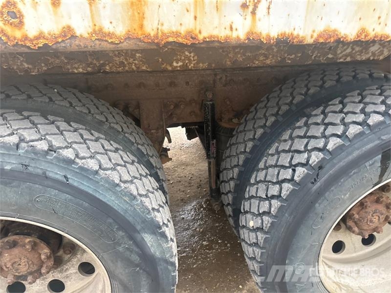 Volvo VNL Caminhões basculantes