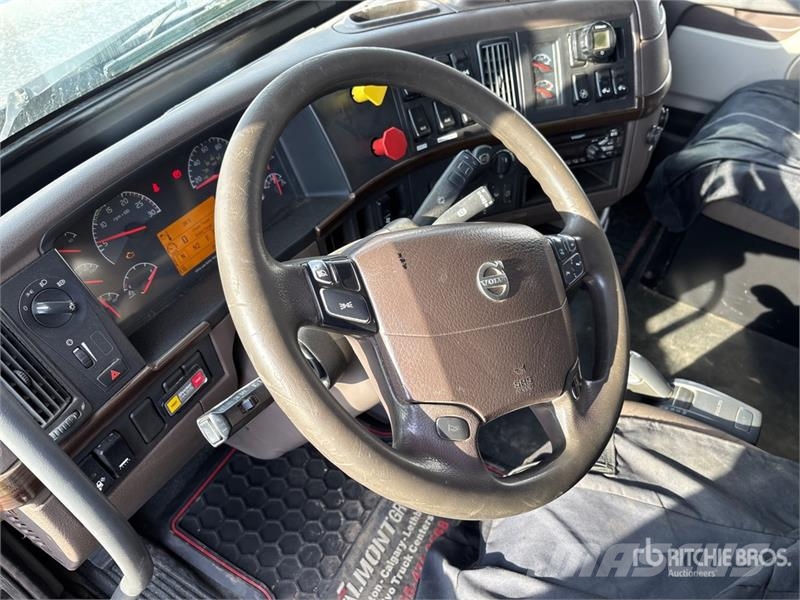 Volvo VNL Sattelzugmaschinen