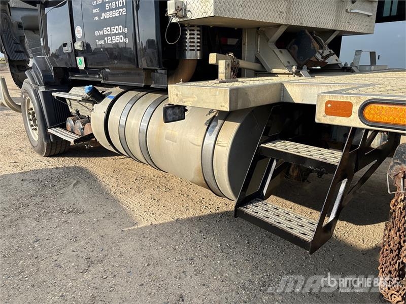 Volvo VNL Sattelzugmaschinen