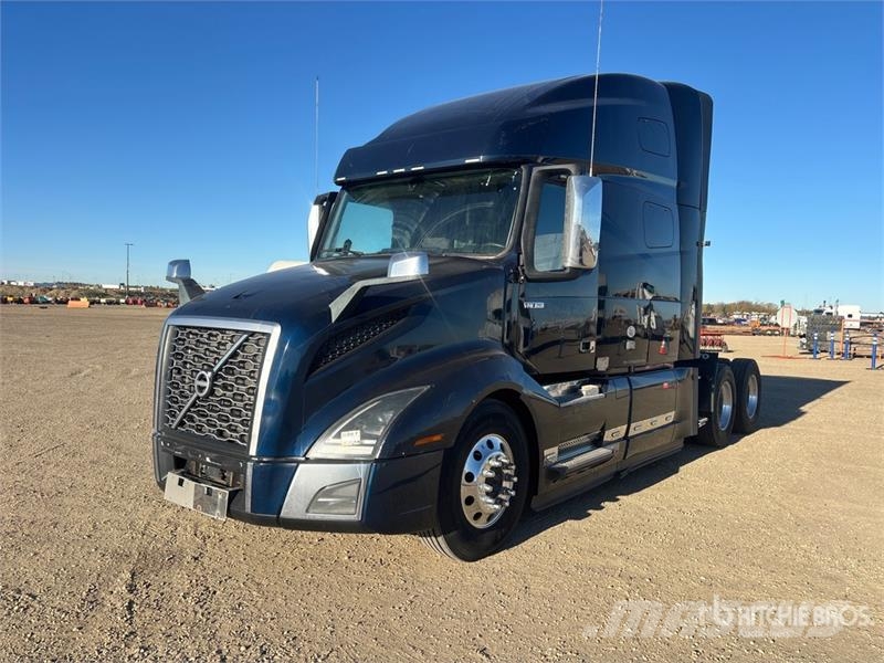 Volvo VNL Trekkers