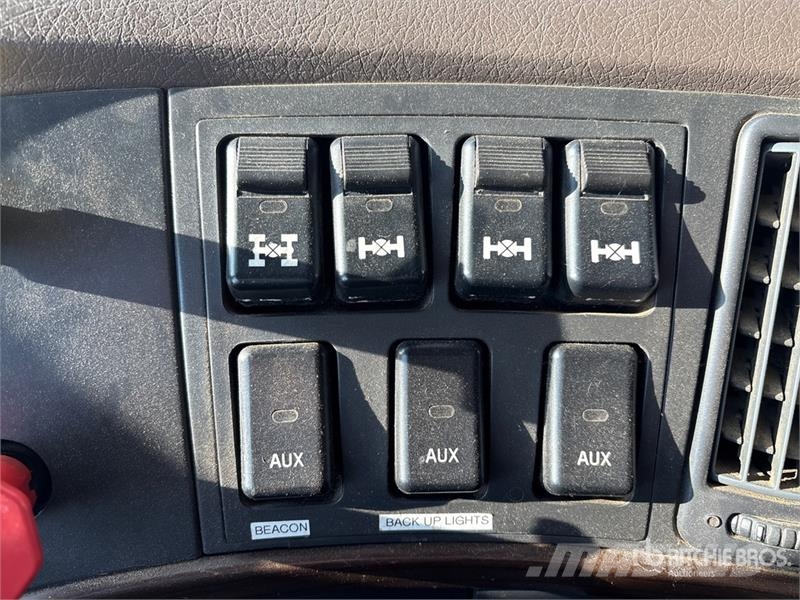 Volvo VNL Sattelzugmaschinen
