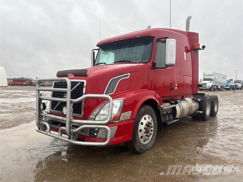 Volvo VNL Sattelzugmaschinen