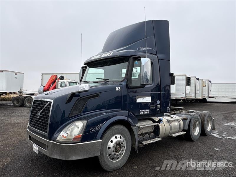Volvo VNL Trekkers