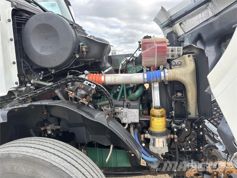 Volvo VNL Nyergesvontatók