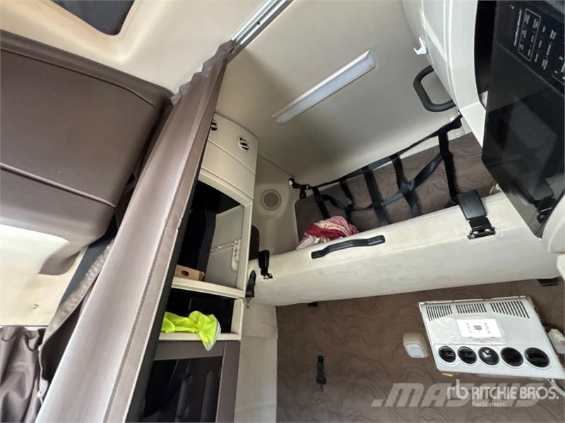 Volvo VNL Traktorske jedinice