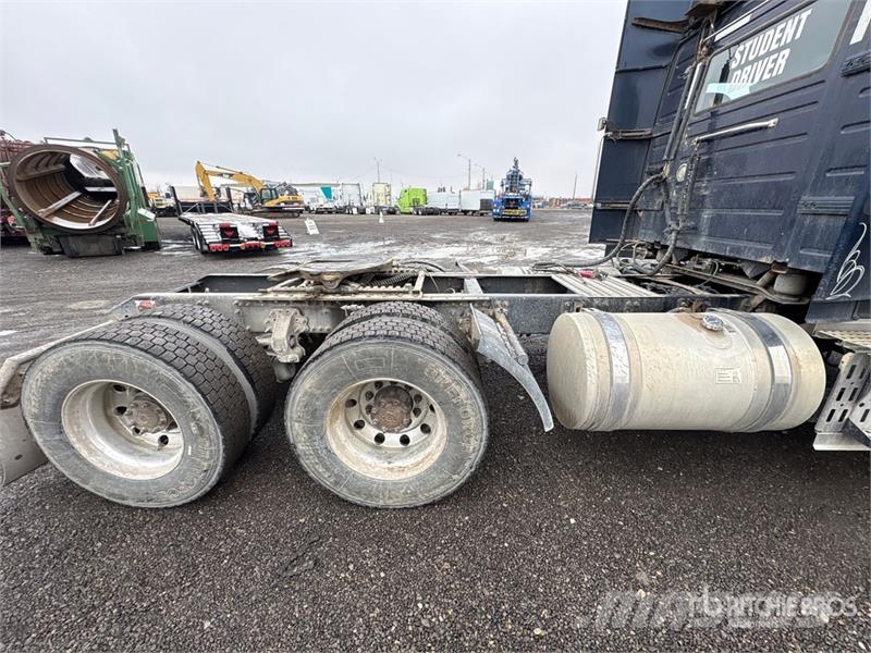 Volvo VNL Trekkers