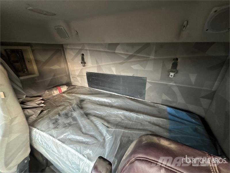 Volvo VNL Motrici e Trattori Stradali