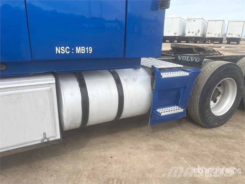 Volvo VNL 曳引機組件