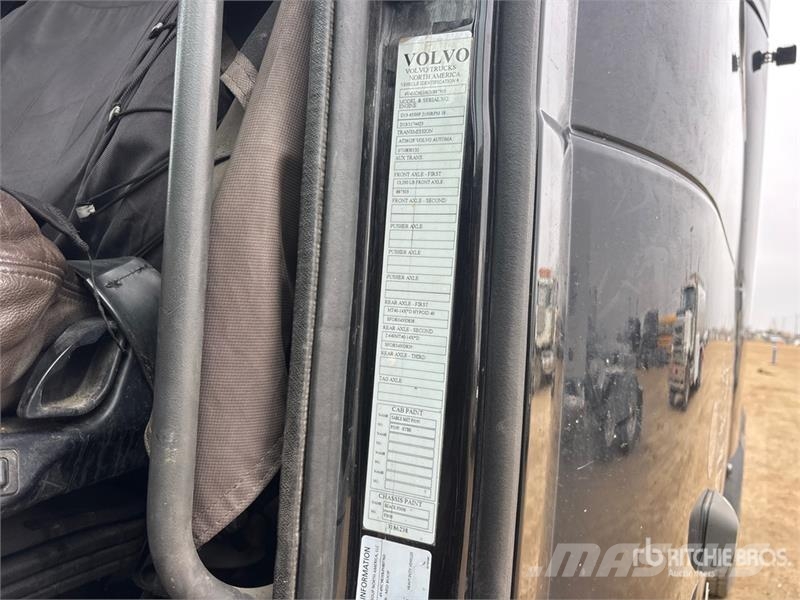 Volvo VNL 牵引车