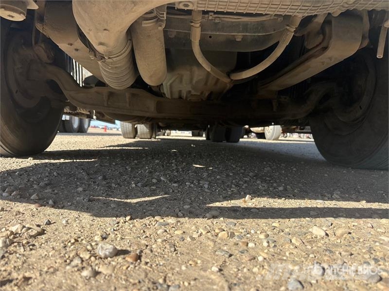 Volvo VNL 牵引车