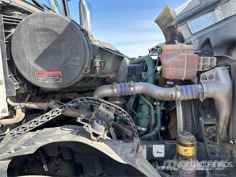 Volvo VNL Traktorske jedinice