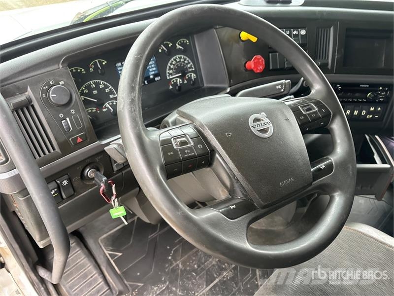 Volvo VNL Sattelzugmaschinen