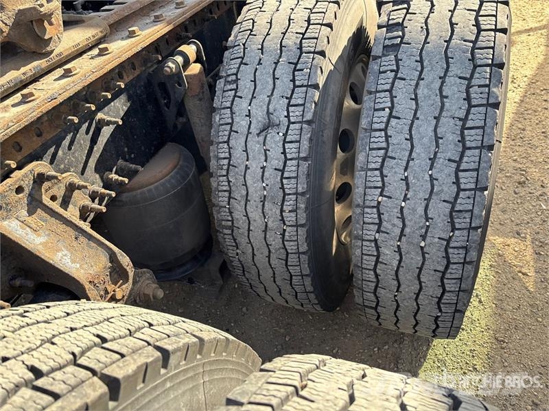 Volvo VNL Traktorske jedinice