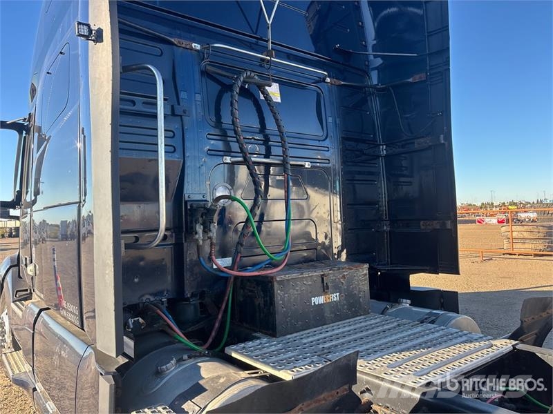 Volvo VNL Trekkers
