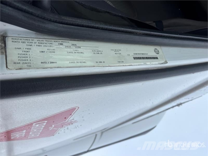 Volvo VNL Motrici e Trattori Stradali