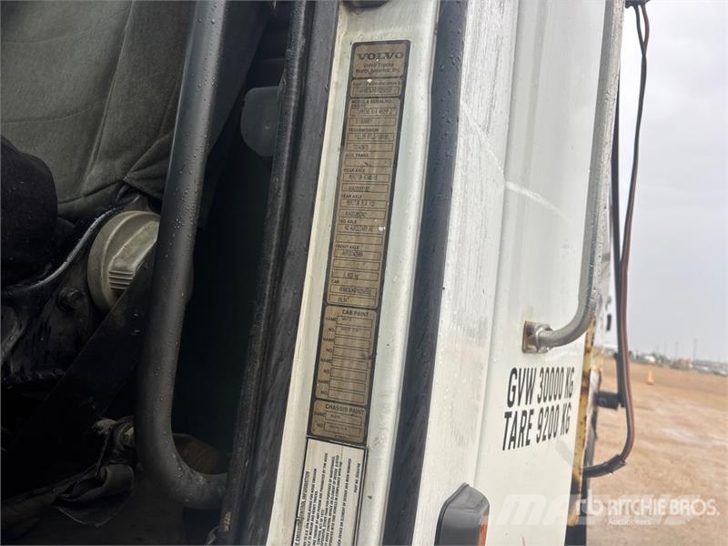 Volvo VNL Caminhões basculantes
