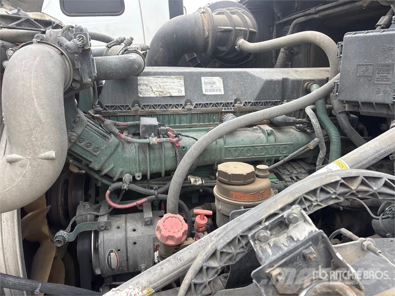 Volvo VNL 牵引车
