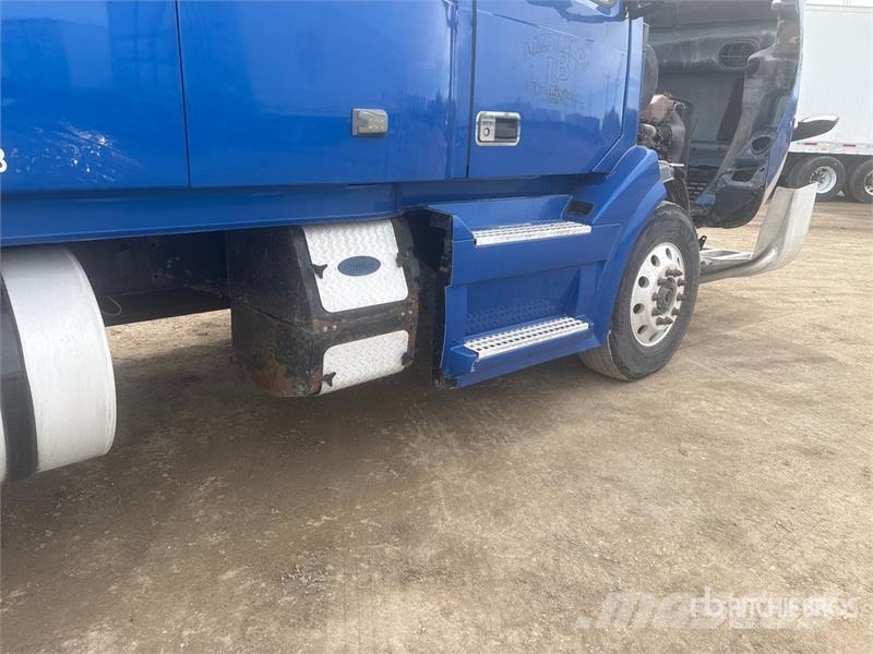 Volvo VNL 曳引機組件