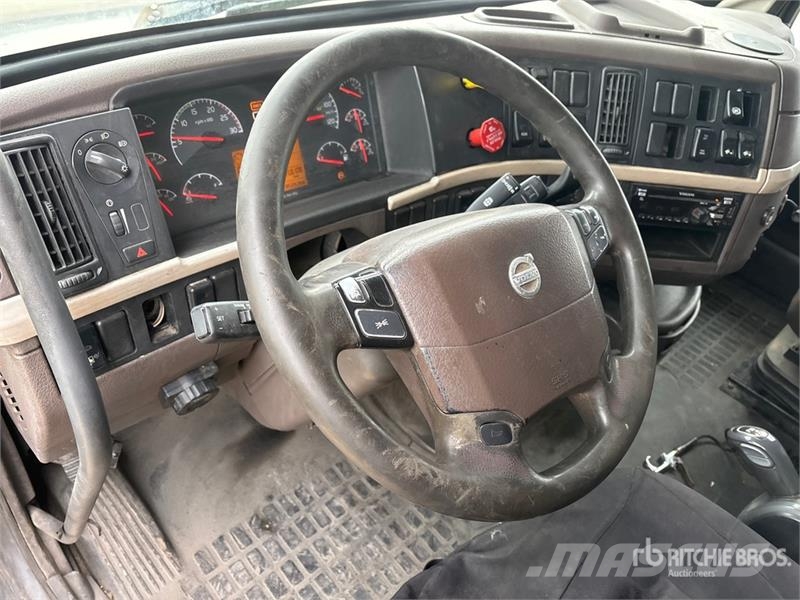 Volvo VNL 牵引车