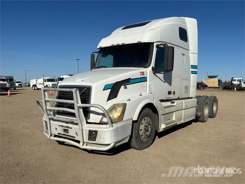 Volvo VNL 牵引车