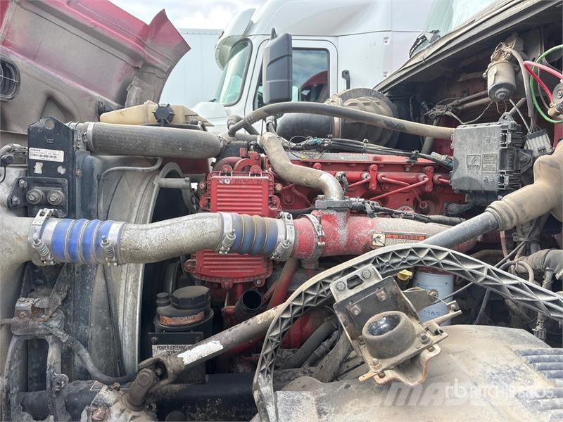 Volvo VNL Nyergesvontatók