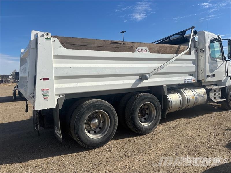 Volvo VNL Kipper