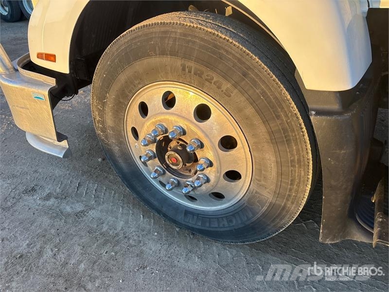 Volvo VNL Trekkvogner