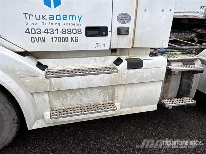 Volvo VNL Trekkers