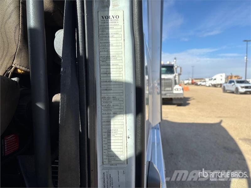 Volvo VNL 牵引车