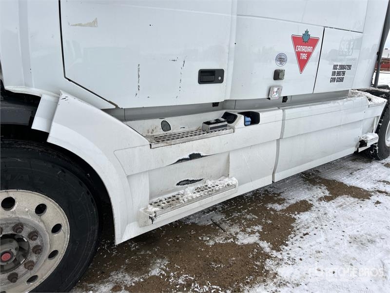 Volvo VNL 牵引车