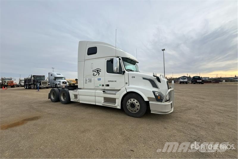 Volvo VNL Tegljači