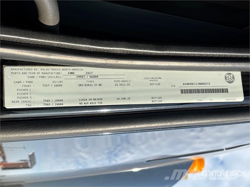 Volvo VNL Sattelzugmaschinen