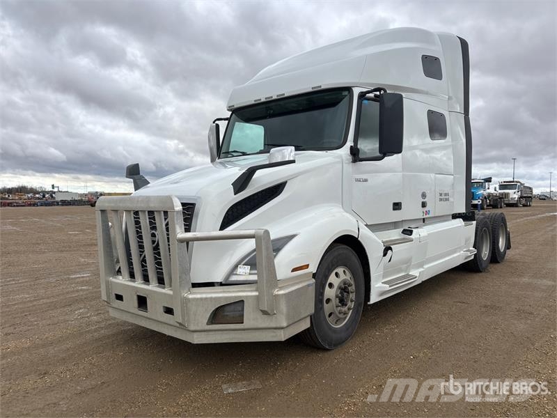 Volvo VNL Sattelzugmaschinen