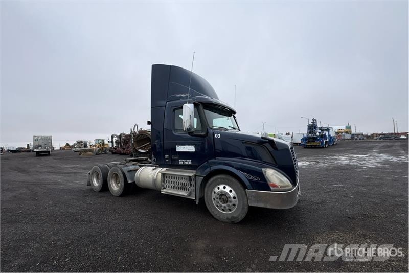 Volvo VNL Trekkers