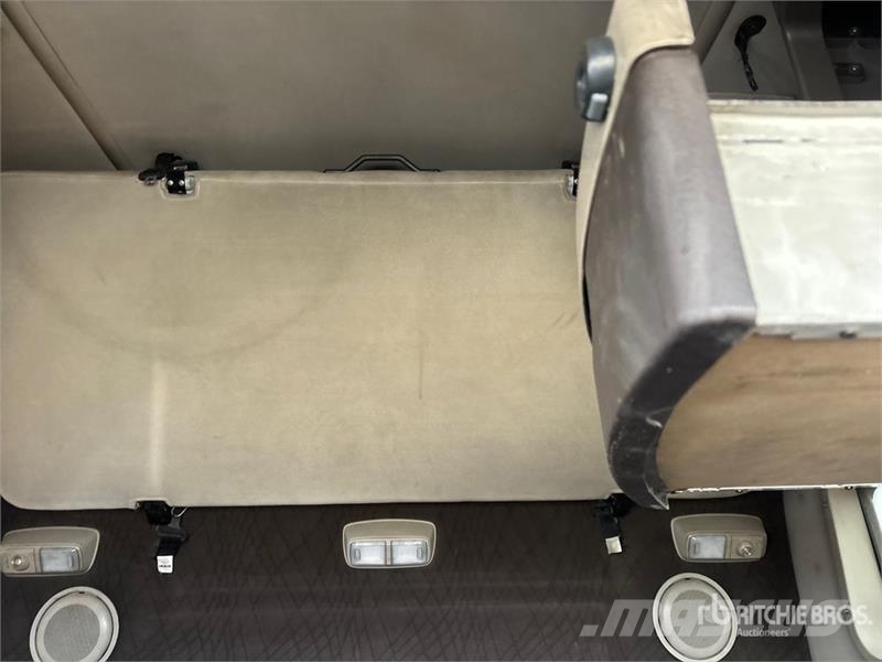 Volvo VNL 牵引车