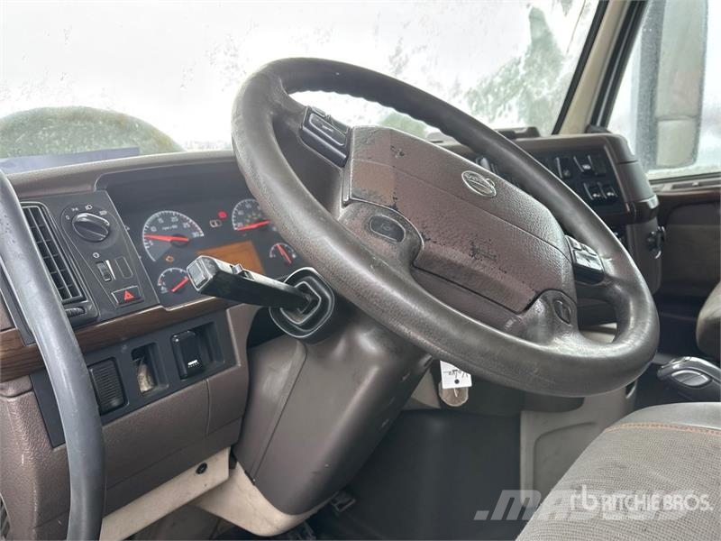 Volvo VNL Motrici e Trattori Stradali