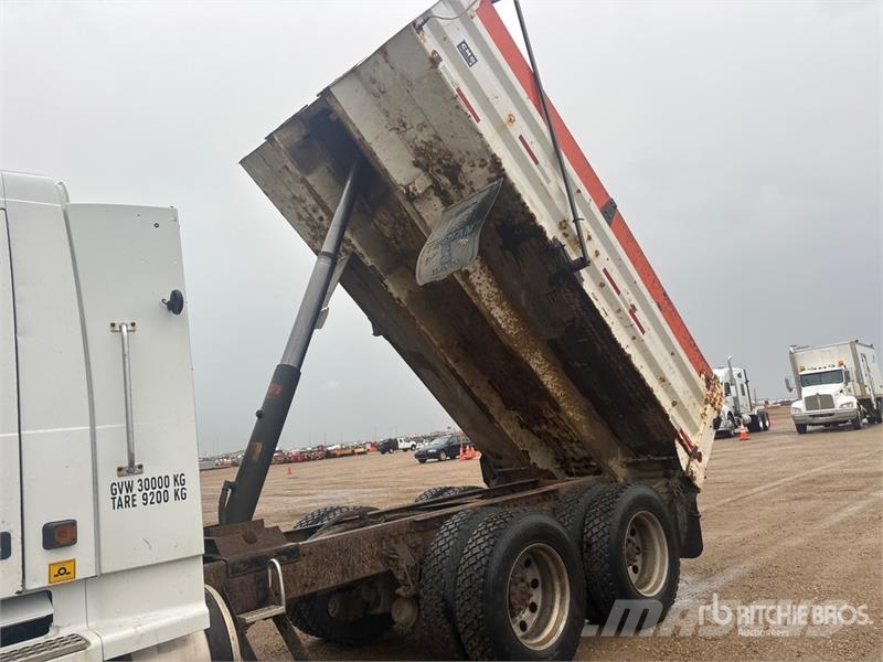 Volvo VNL Caminhões basculantes