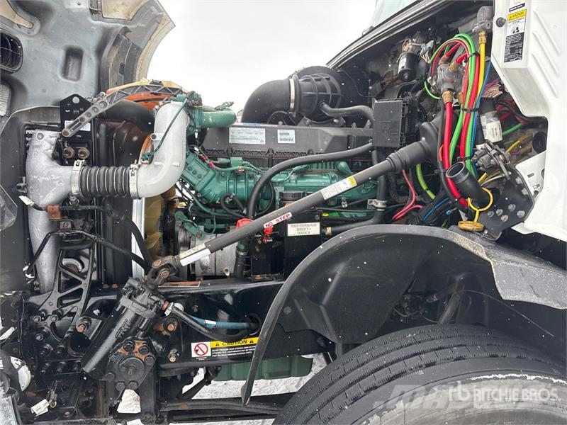 Volvo VNL Truck Tractor Units