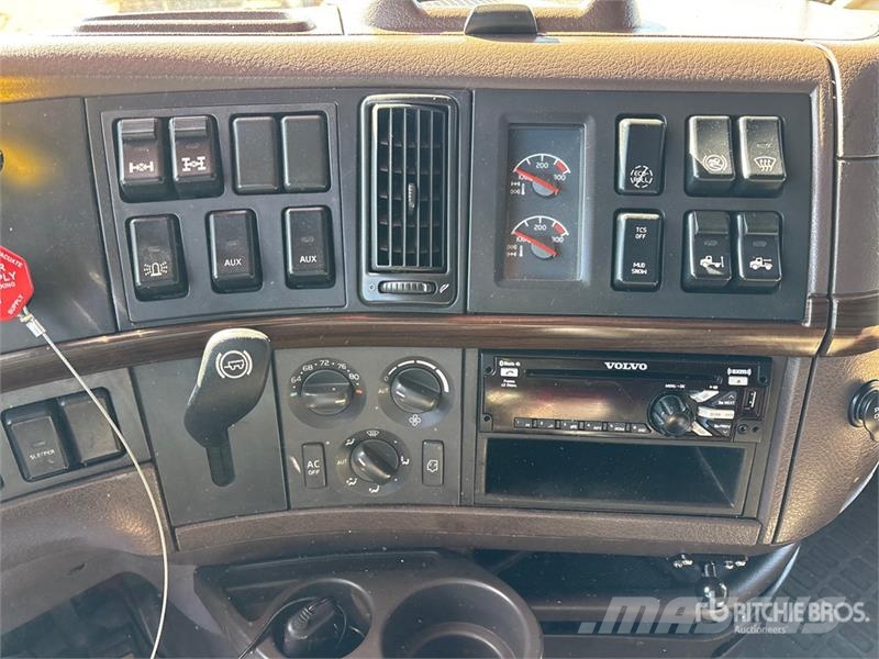 Volvo VNL Tracteur routier