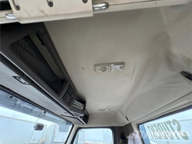 Volvo VNL Trekkers