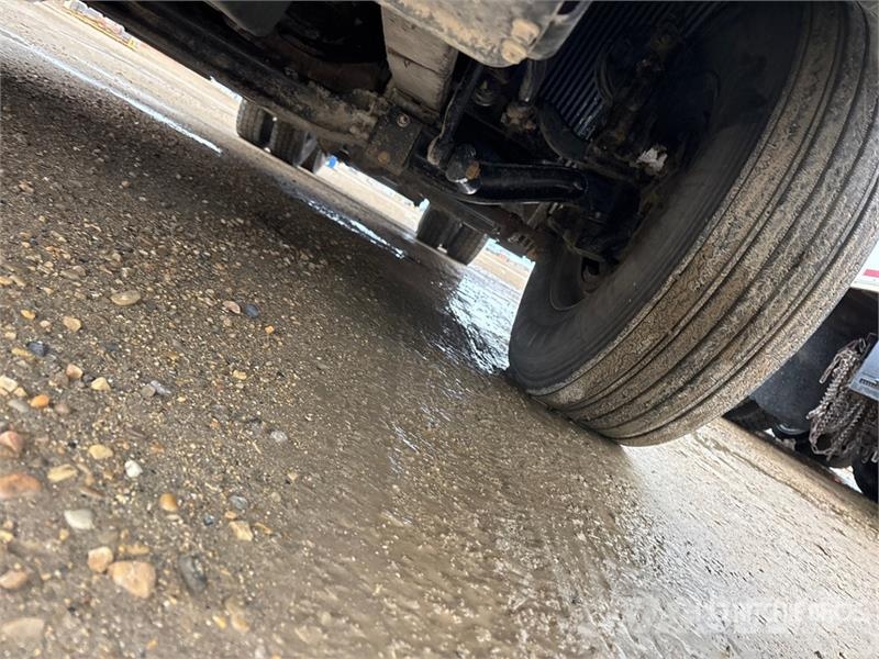 Volvo VNL Sattelzugmaschinen