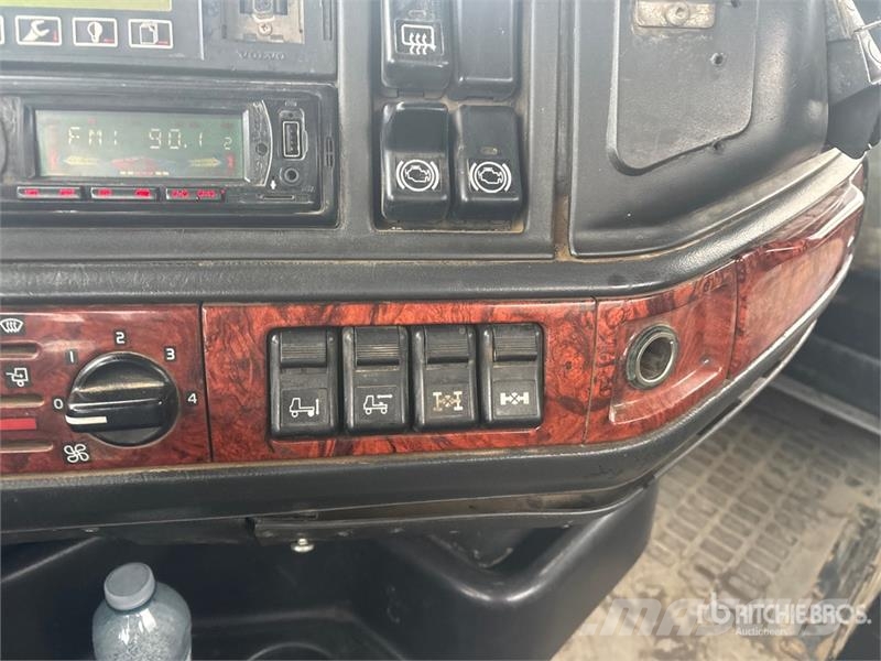 Volvo VNL Caminhões basculantes