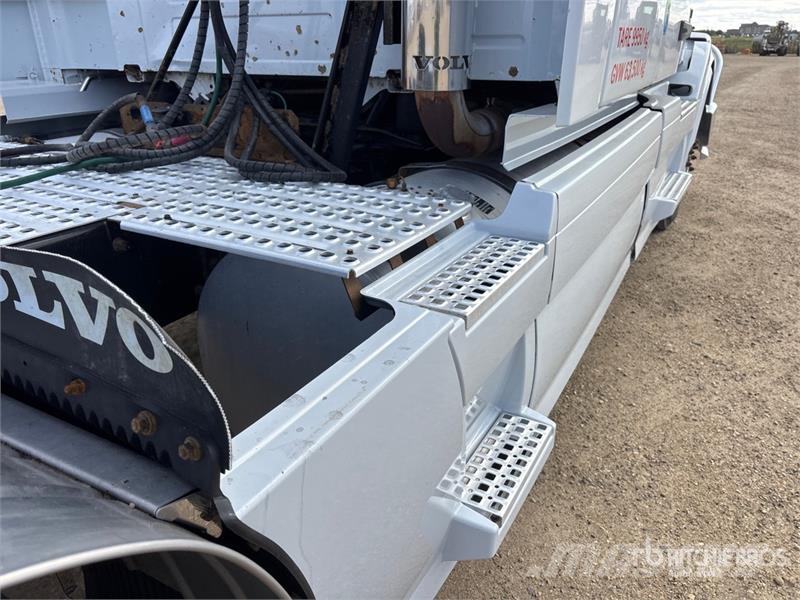 Volvo VNL Nyergesvontatók