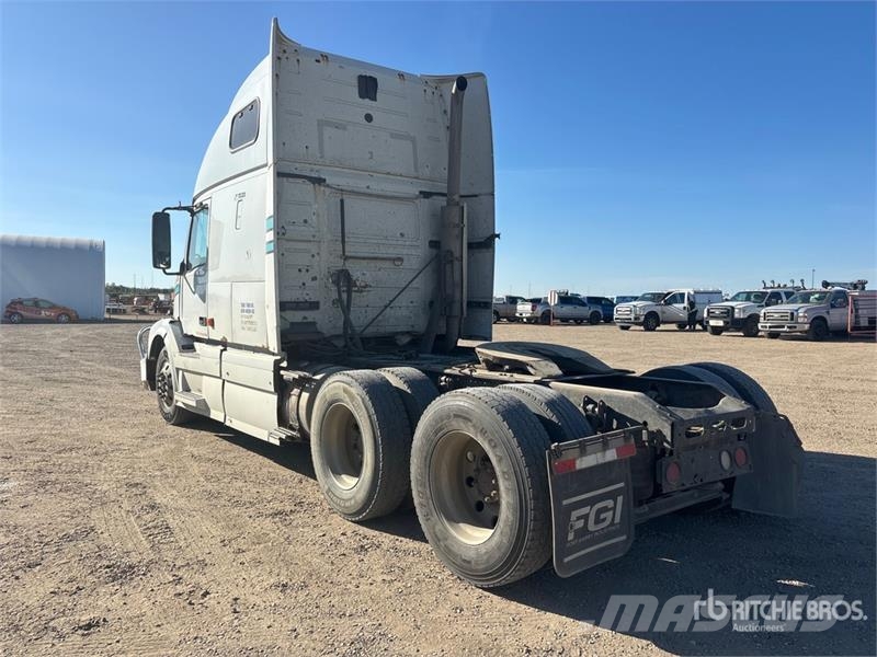 Volvo VNL 牵引车