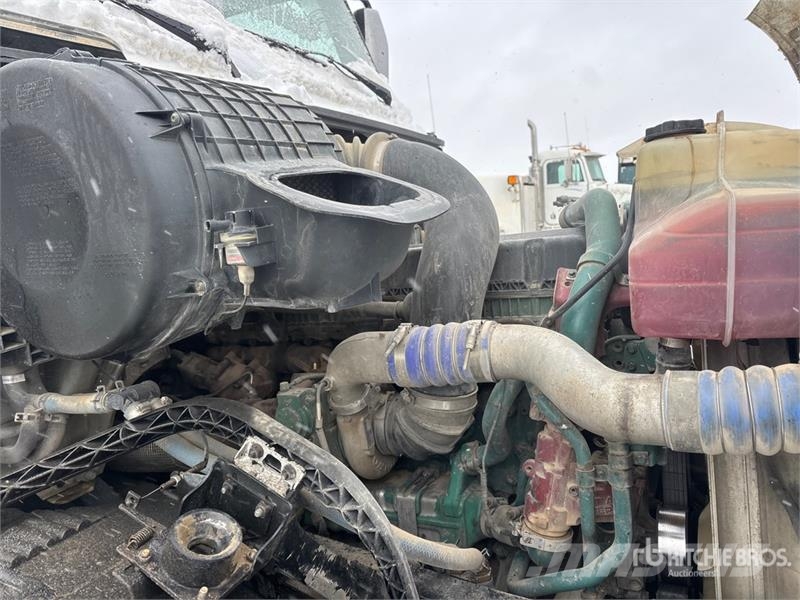 Volvo VNL Motrici e Trattori Stradali