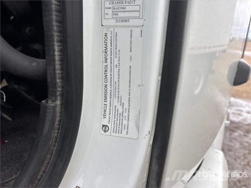 Volvo VNL Sattelzugmaschinen